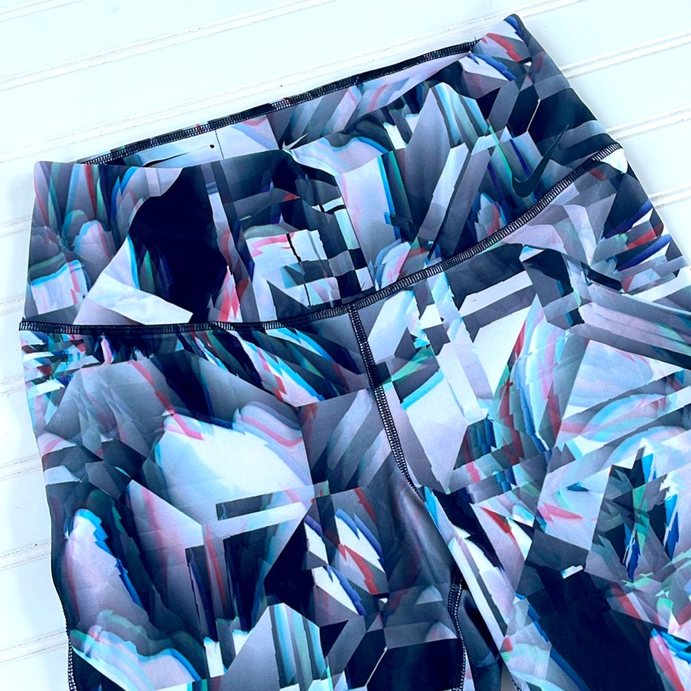 Nike Multicolored Printed Leggings-1999